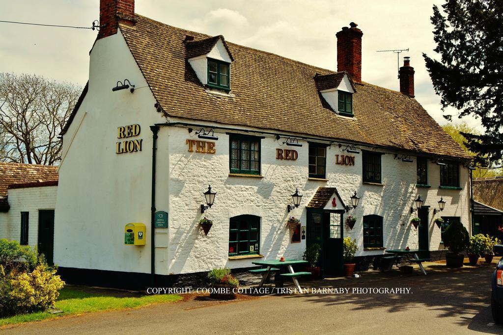 Coombe Cottage Sutton Green Εξωτερικό φωτογραφία